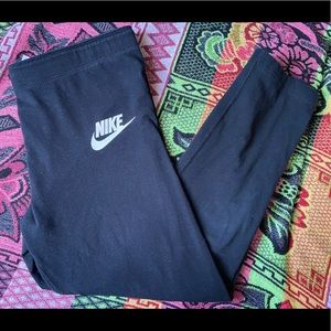 Girls Nike leggings
